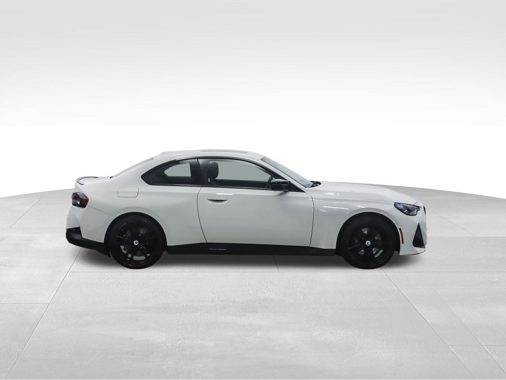 Thumbnail: 2023 BMW 2 Series - 6