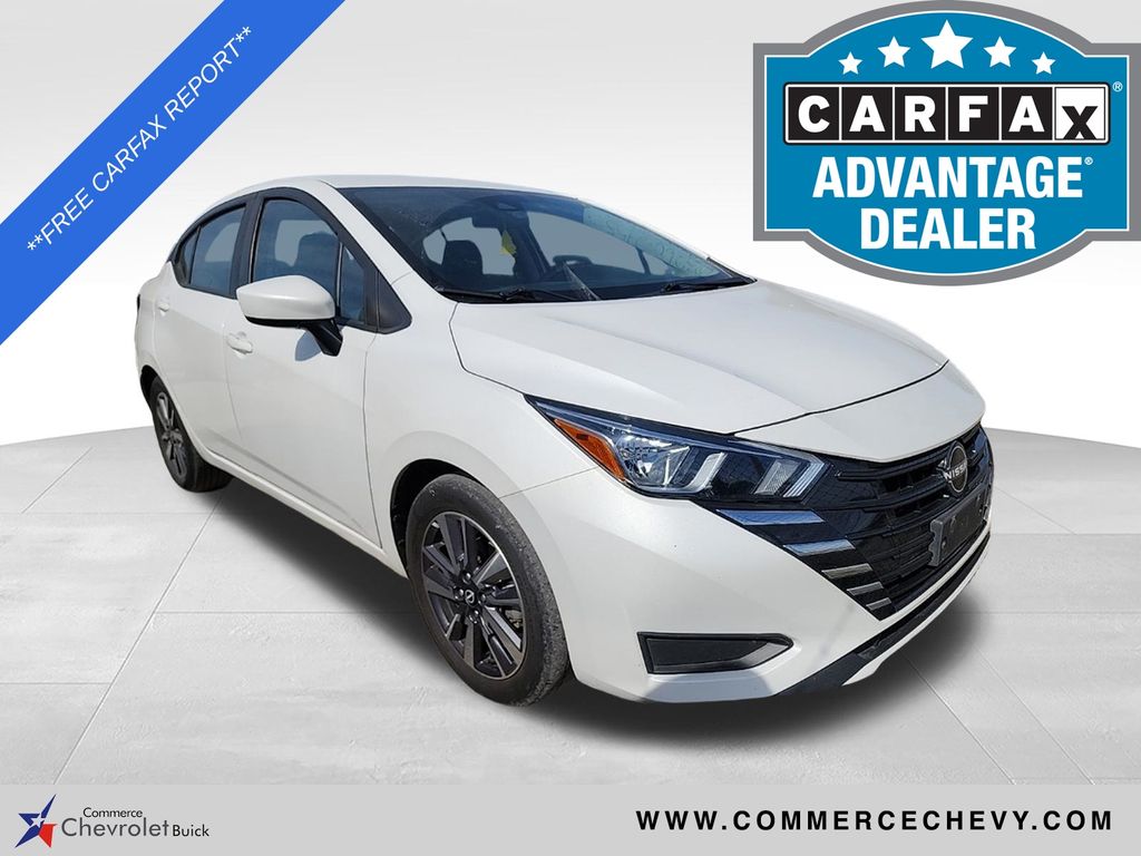 2024 Nissan Versa SV FWD