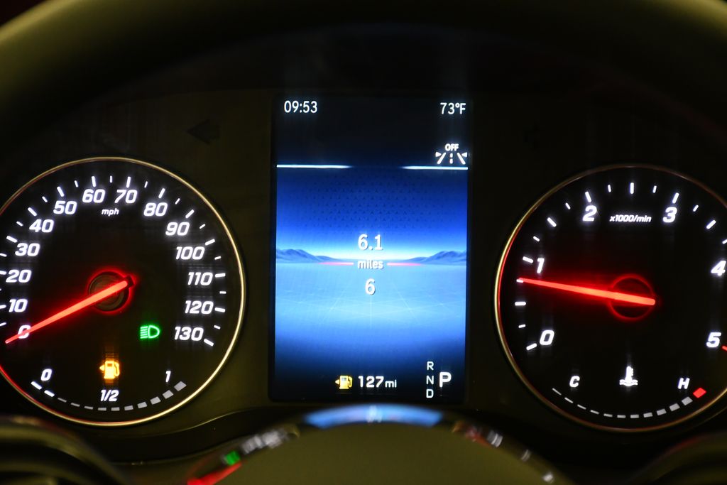 Thumbnail: 2026 Mercedes-Benz Sprinter - 17