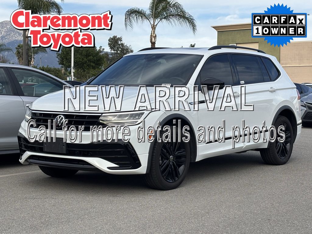2022 Volkswagen Tiguan SE R-Line Black FWD