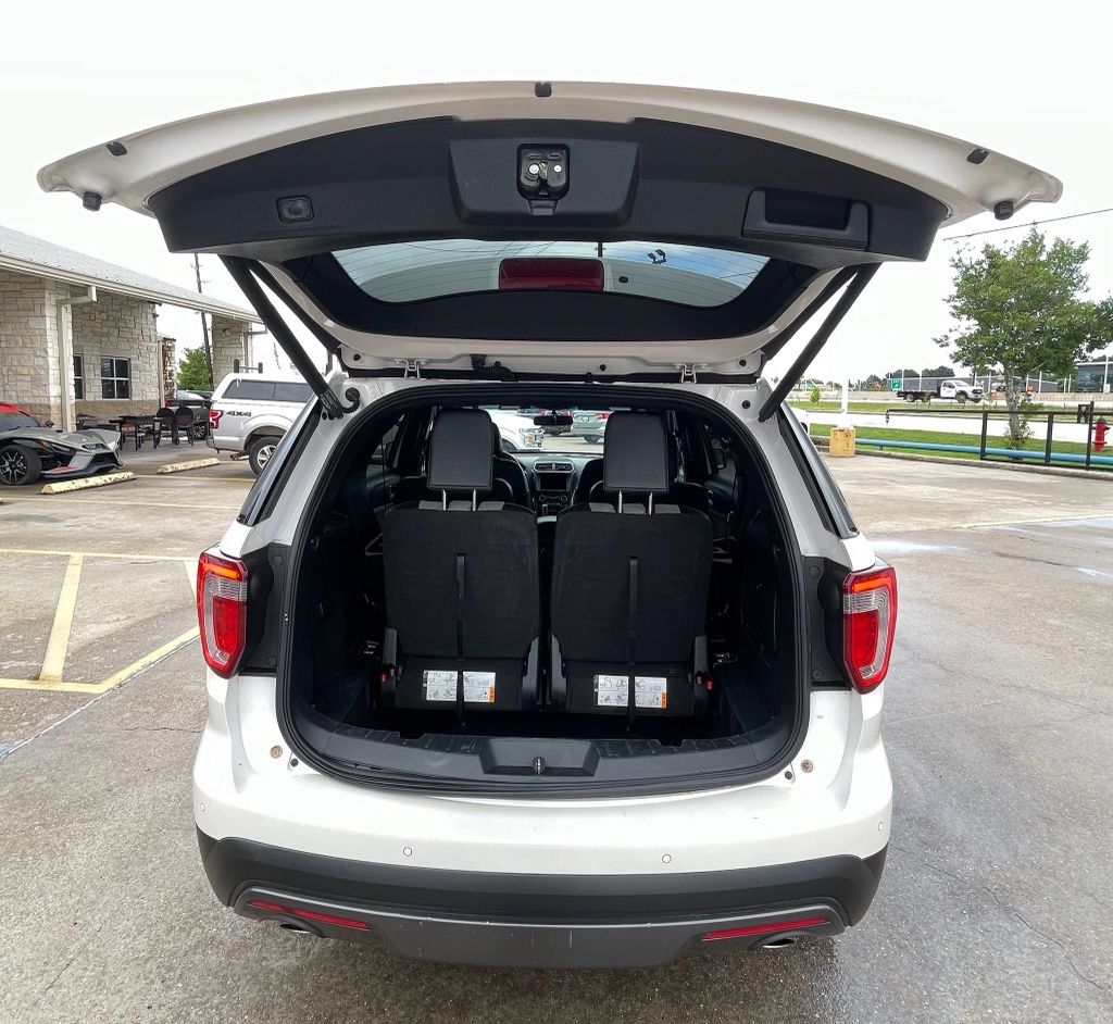 2017 Ford Explorer XLT White at Cook Ford