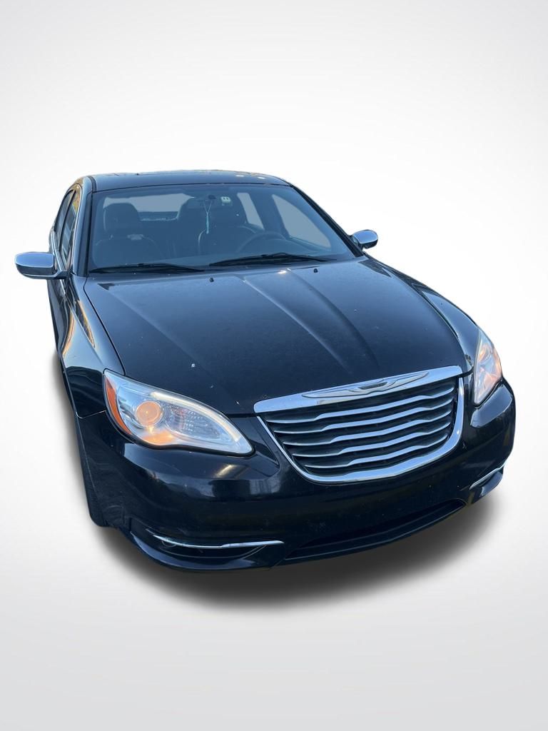 2012 Chrysler 200 Limited 2