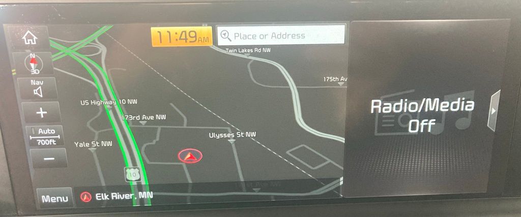 View vehicle photo 3