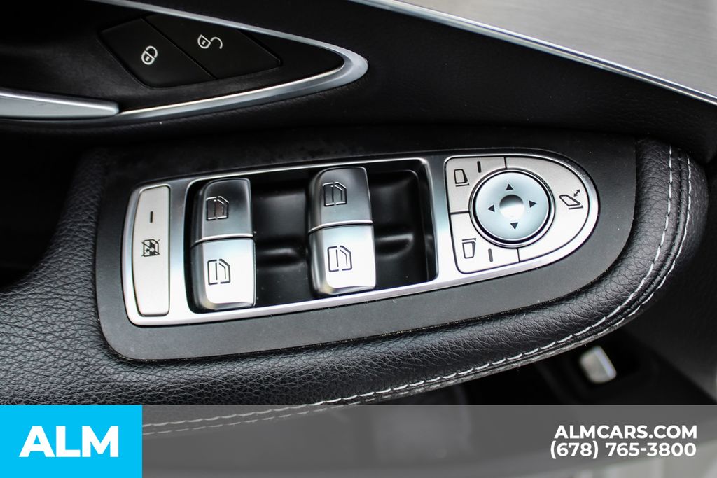Used 2019 White Mercedes-Benz C 300 image 37