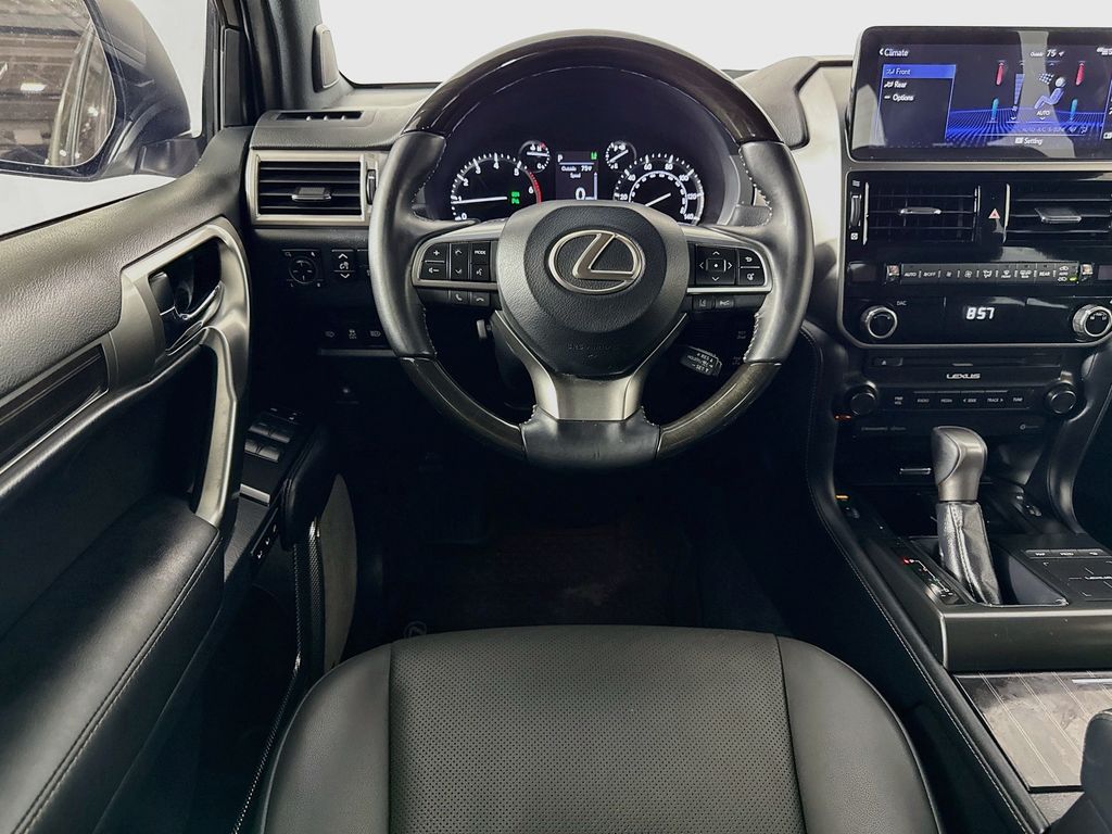 Thumbnail: 2023 Lexus GX - 24