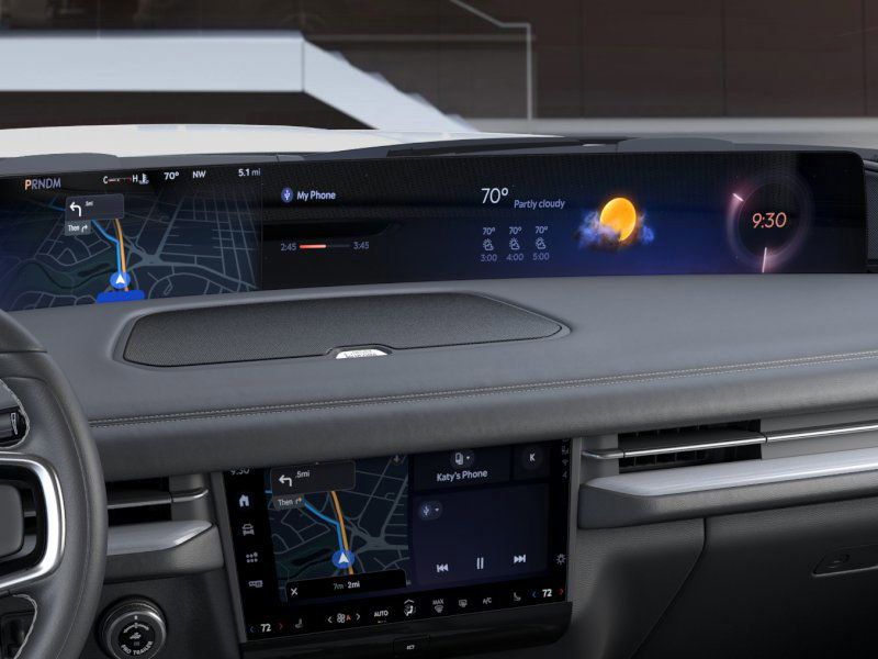 Thumbnail: 2025 Lincoln Navigator L - 14