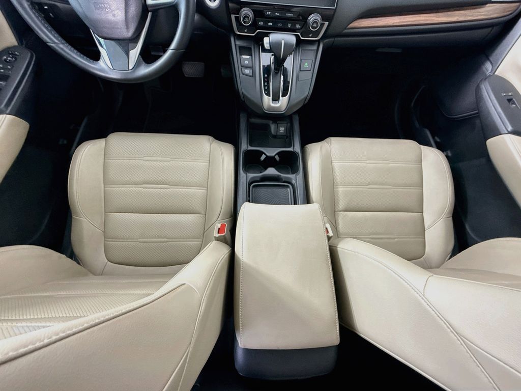 Thumbnail: 2017 Honda CR-V - 16