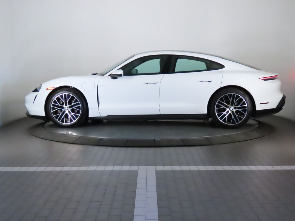 Thumbnail: 2023 Porsche Taycan - 2