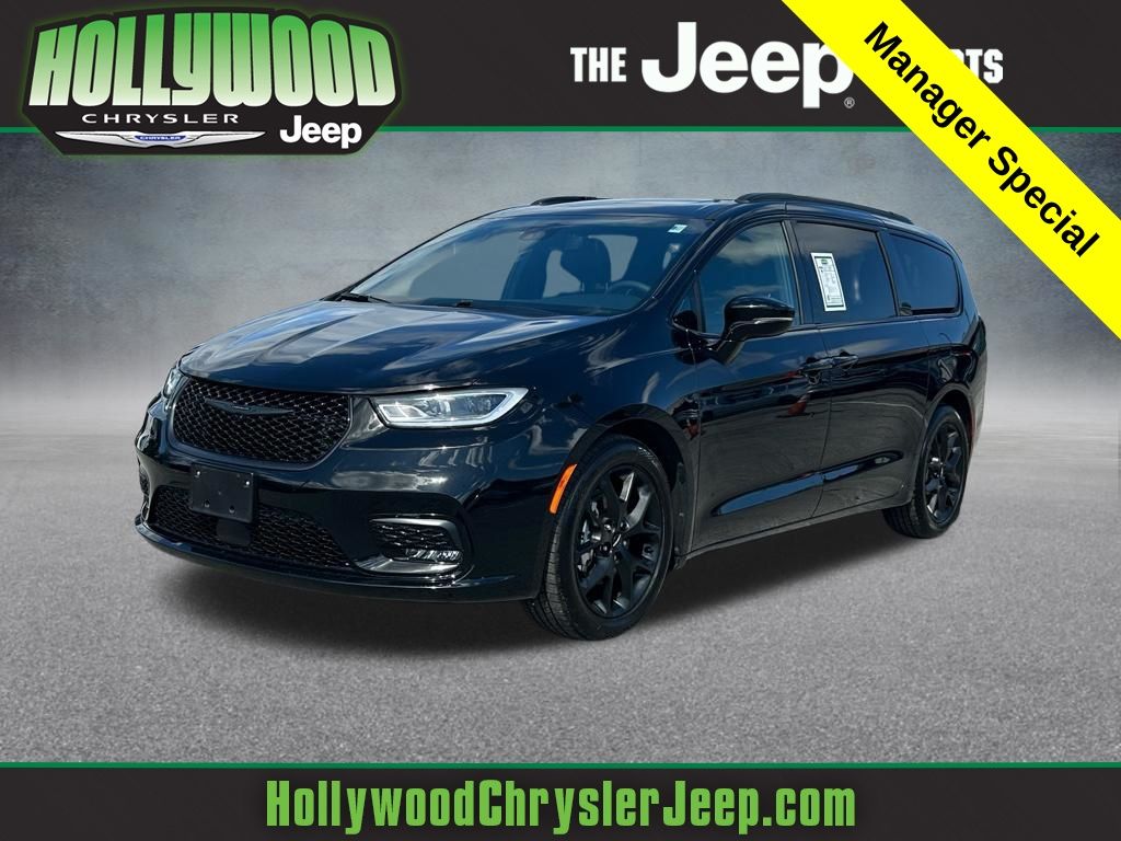 Diamond Black Crystal Pearlcoat 2025 Chrysler Pacifica Limited FWD Minivan Front-Wheel Drive 9-Speed Automatic