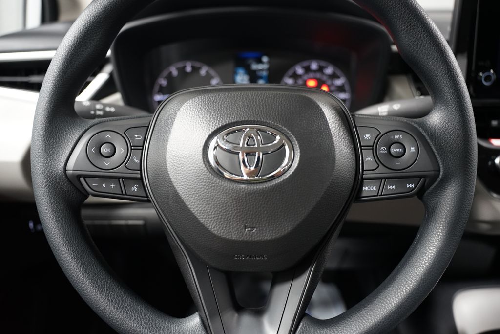 Thumbnail: 2025 Toyota Corolla - 12