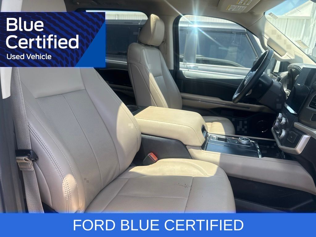 2023 Ford Expedition XLT White at AutoSavvy Houston Northwest