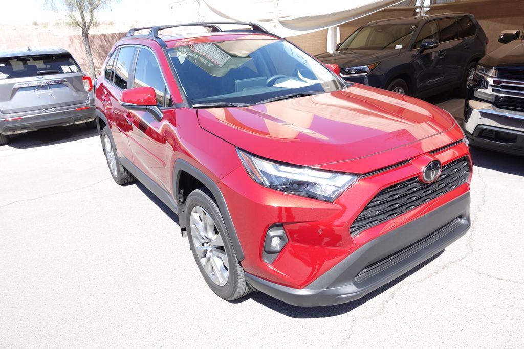 2023 Toyota RAV4 XLE Premium FWD's photo