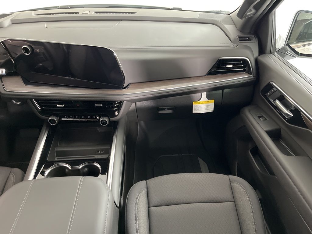 Thumbnail: 2026 Chevrolet Tahoe - 15