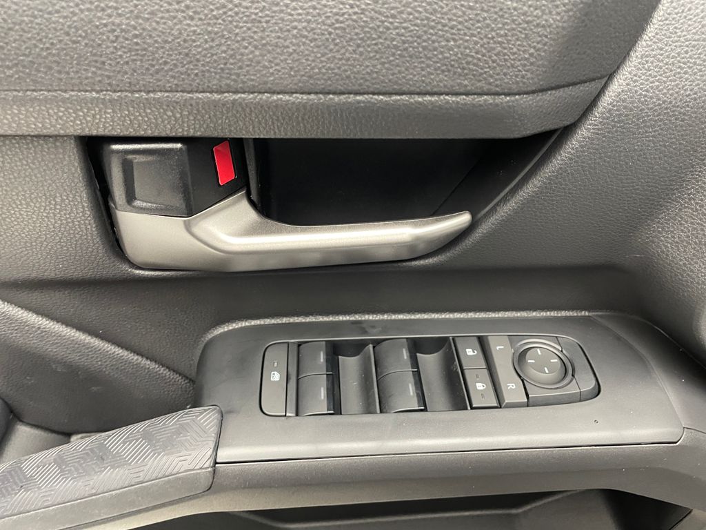 Thumbnail: 2025 Toyota Tacoma - 10