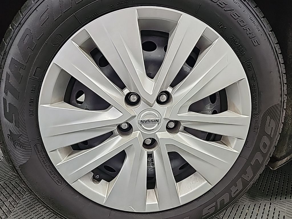 2022 Nissan Sentra S photo