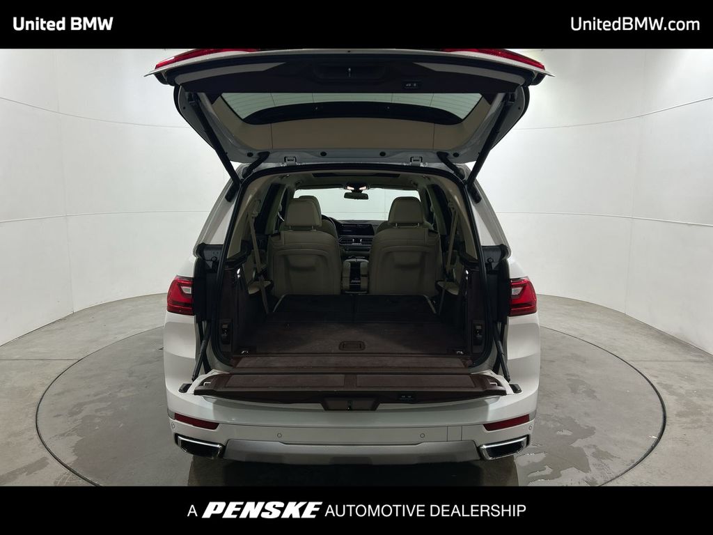 Thumbnail: 2019 BMW X7 - 23