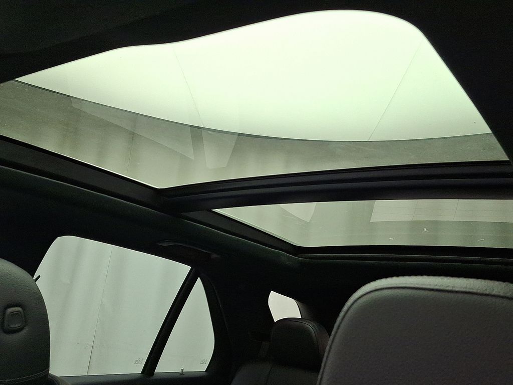 Thumbnail: 2020 Mercedes-Benz GLE - 15