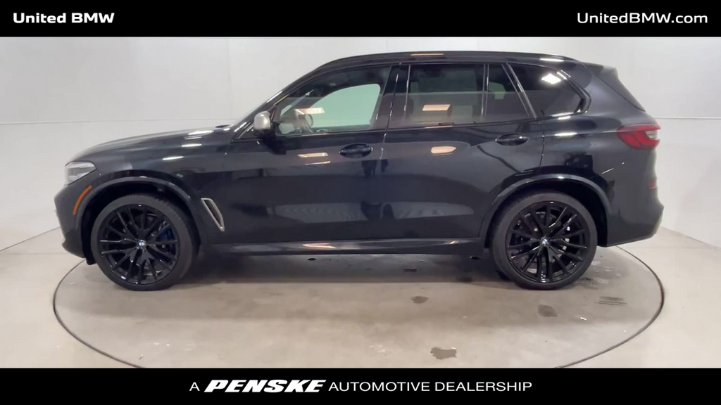 2022 BMW X5 M50i 5