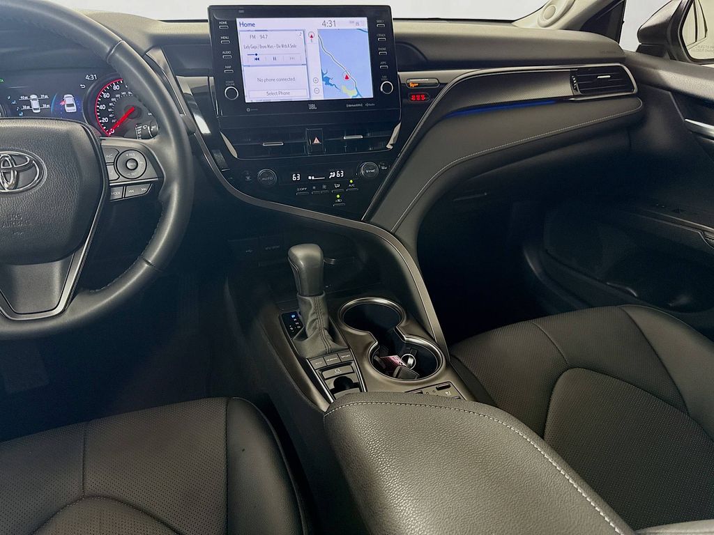 Thumbnail: 2024 Toyota Camry - 24