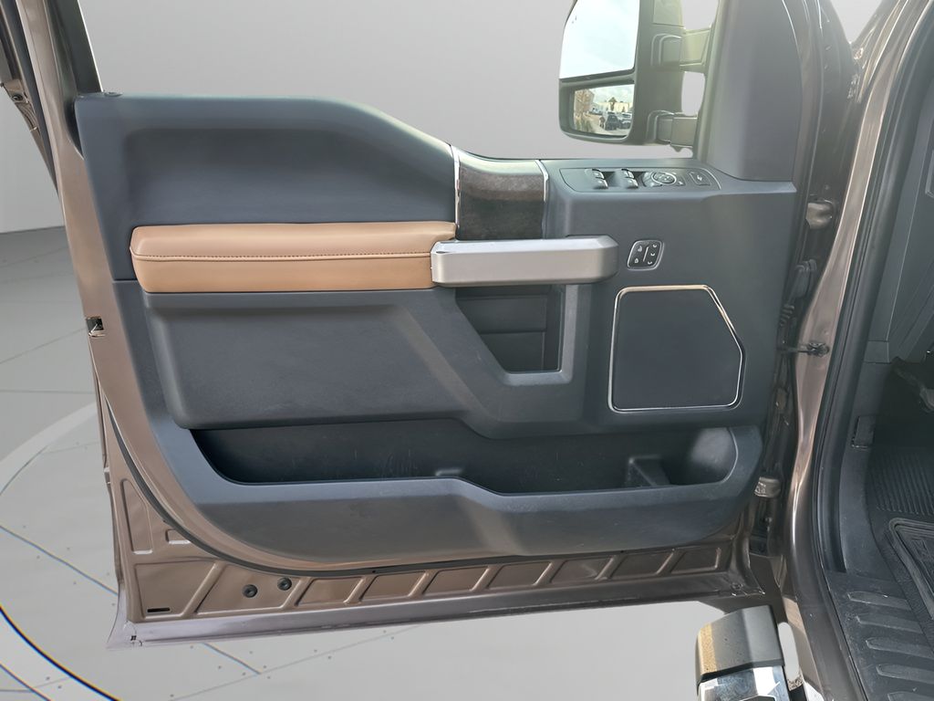 Used Car 2022 Ford F-250sd  Lariat For Sale Under $60,000 In Austin, Texas