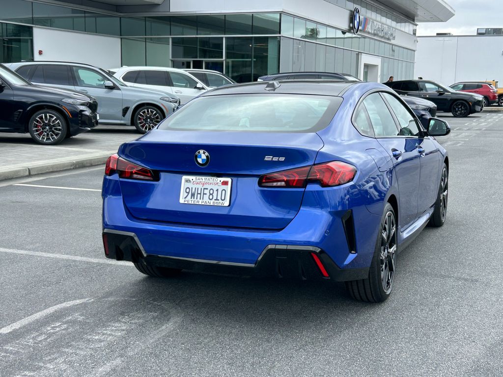 Thumbnail: 2026 BMW 2 Series - 5
