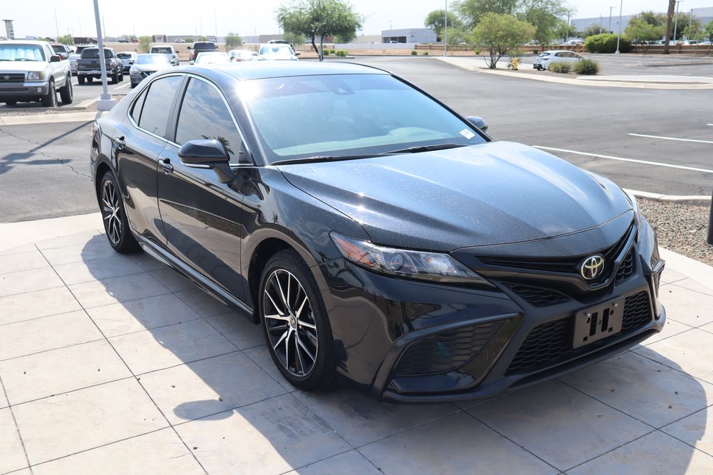 Thumbnail: 2024 Toyota Camry - 3