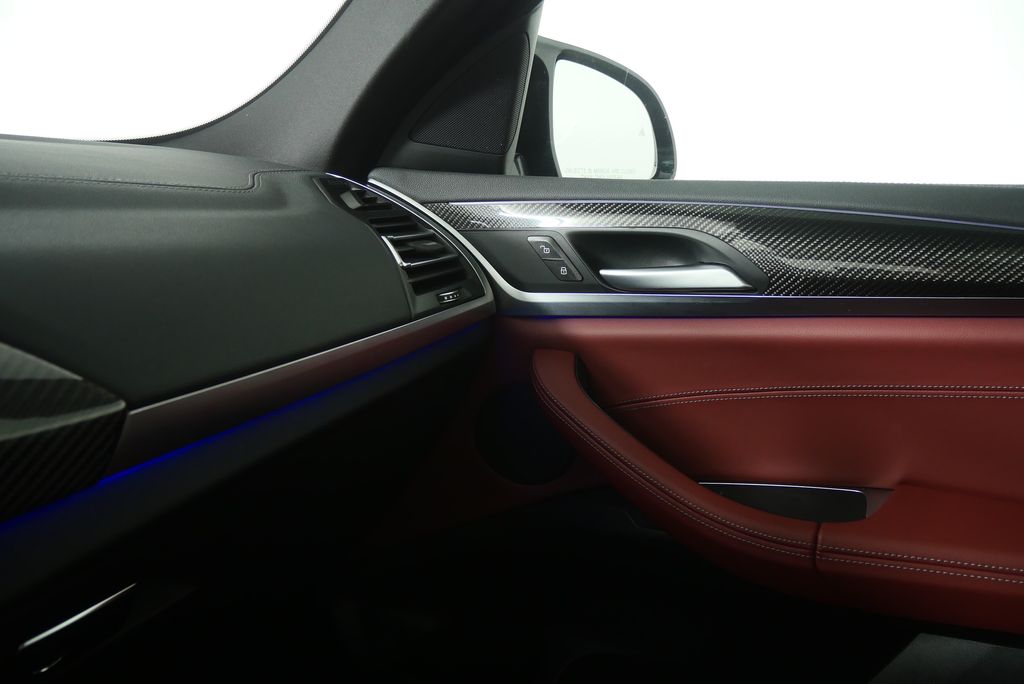 Thumbnail: 2023 BMW X4 - 31