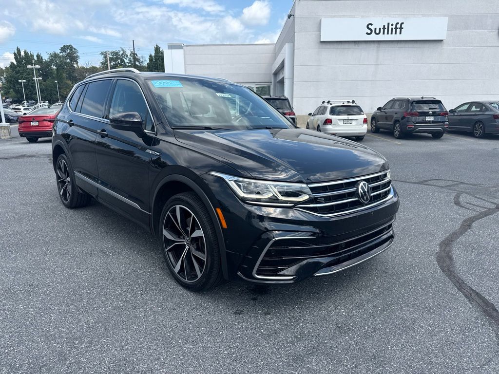 2022 Volkswagen Tiguan 2.0T SEL R-Line Black at Subaru and VW of Moon Township