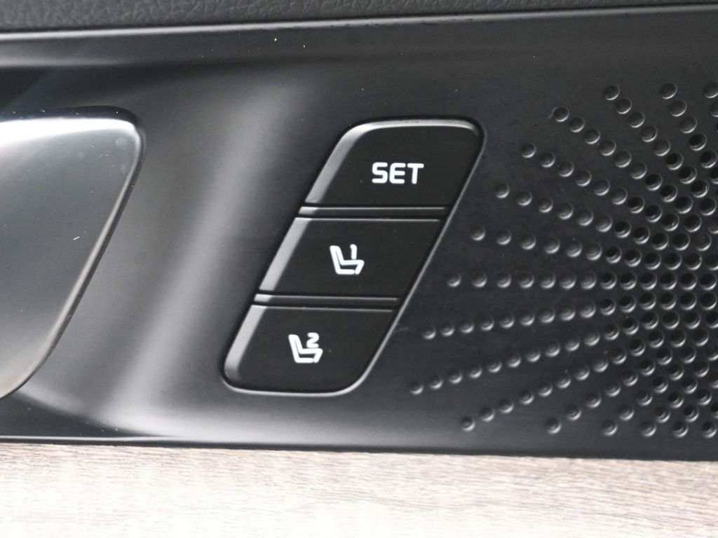 Certified Used 2022 Black Kia EX image 11