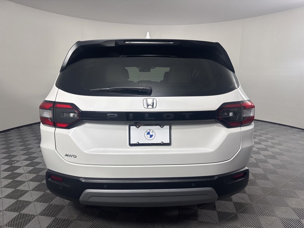 2025 Honda Pilot EX-L 6