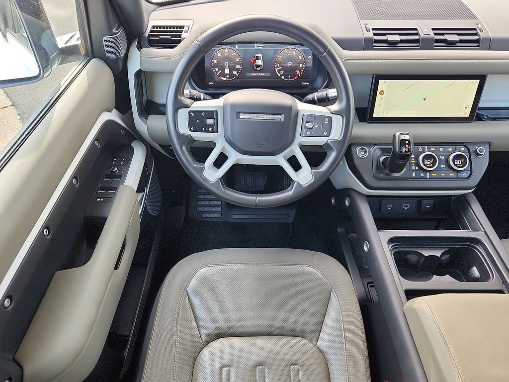 Thumbnail: 2020 Land Rover Defender - 11