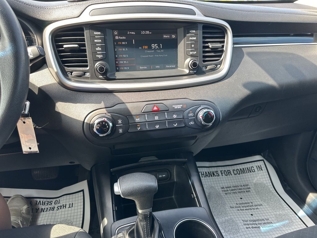 2020 Everlasting Silver Kia Sorento LX AWD SUV