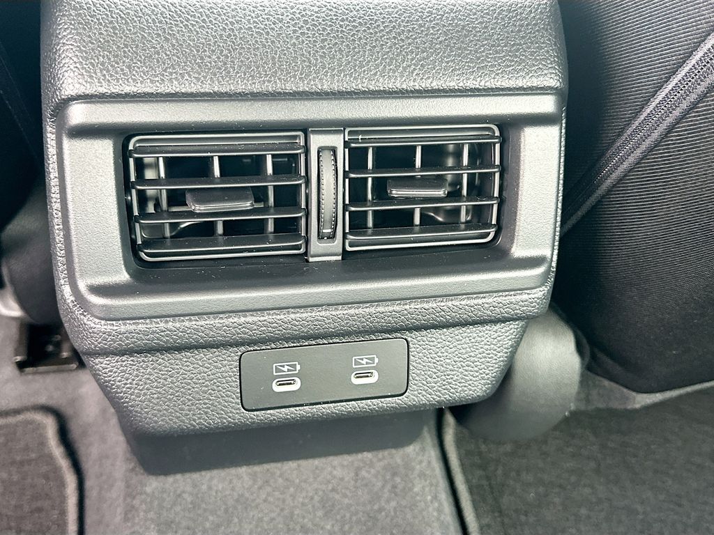 2025 Honda Accord LX 17