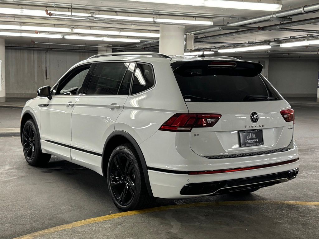 2024 Volkswagen Tiguan 2.0T SE R-Line Black 5