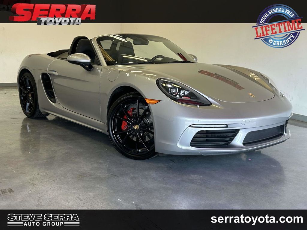  2017 Porsche 718 Boxster RWD   