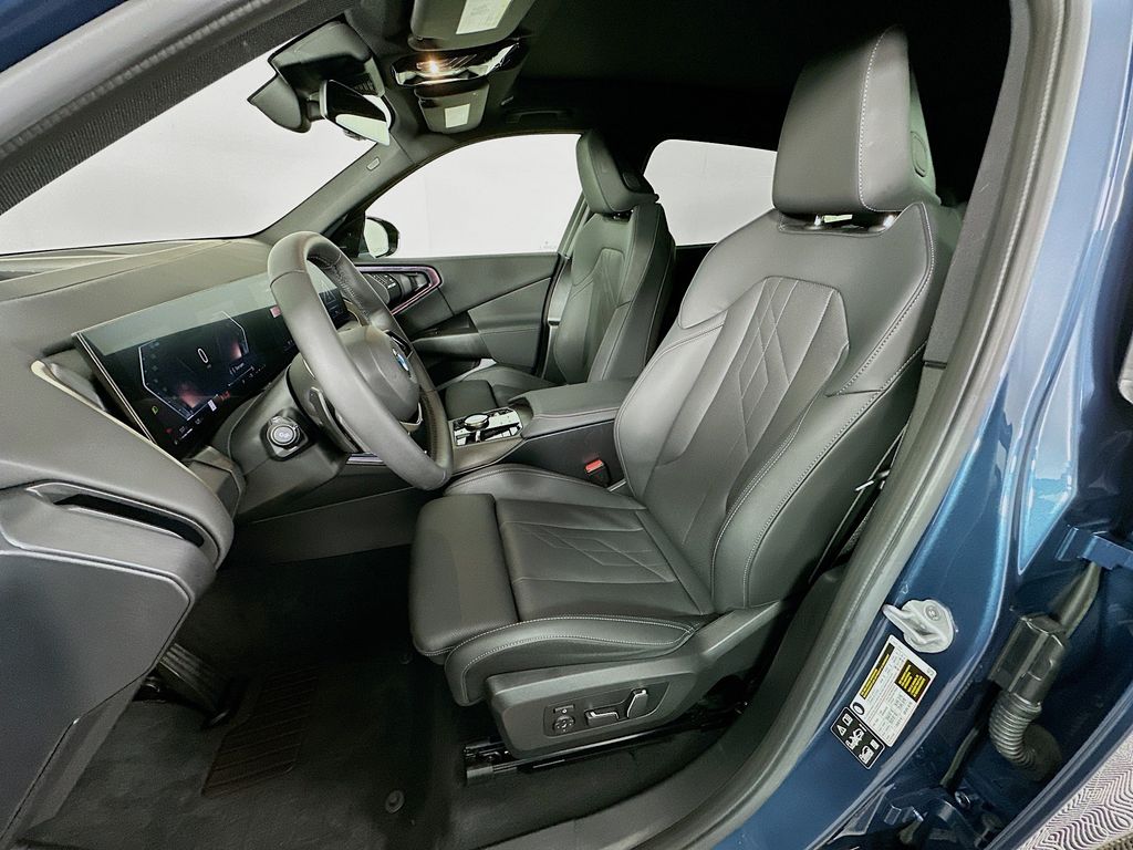 Thumbnail: 2025 BMW X3 - 20