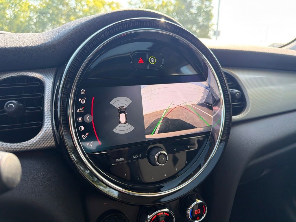 Thumbnail: 2023 MINI Cooper - 27