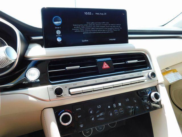 New 2026 White Genesis 2.5T Prestige image 18