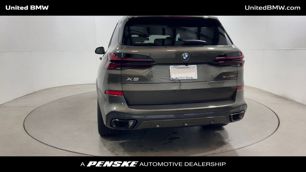 Thumbnail: 2026 BMW X5 - 7