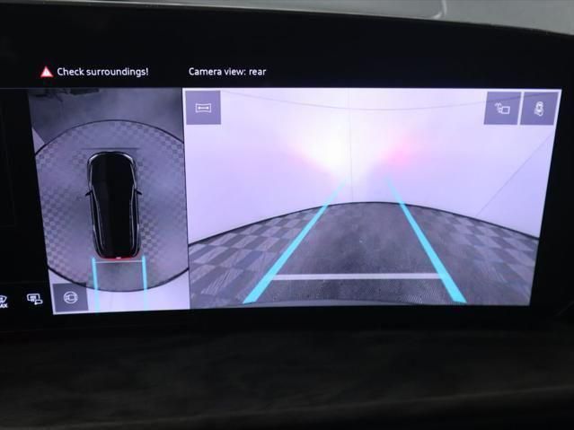 Thumbnail: 2025 Audi Q5 - 17