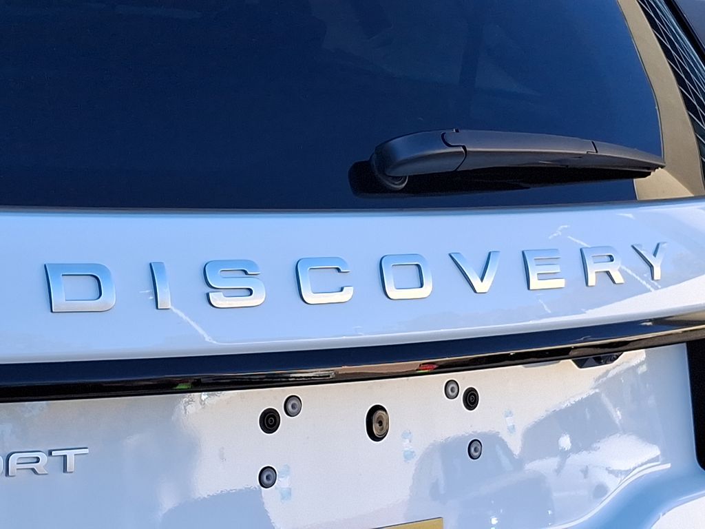 2025 Land Rover Discovery Sport S 21