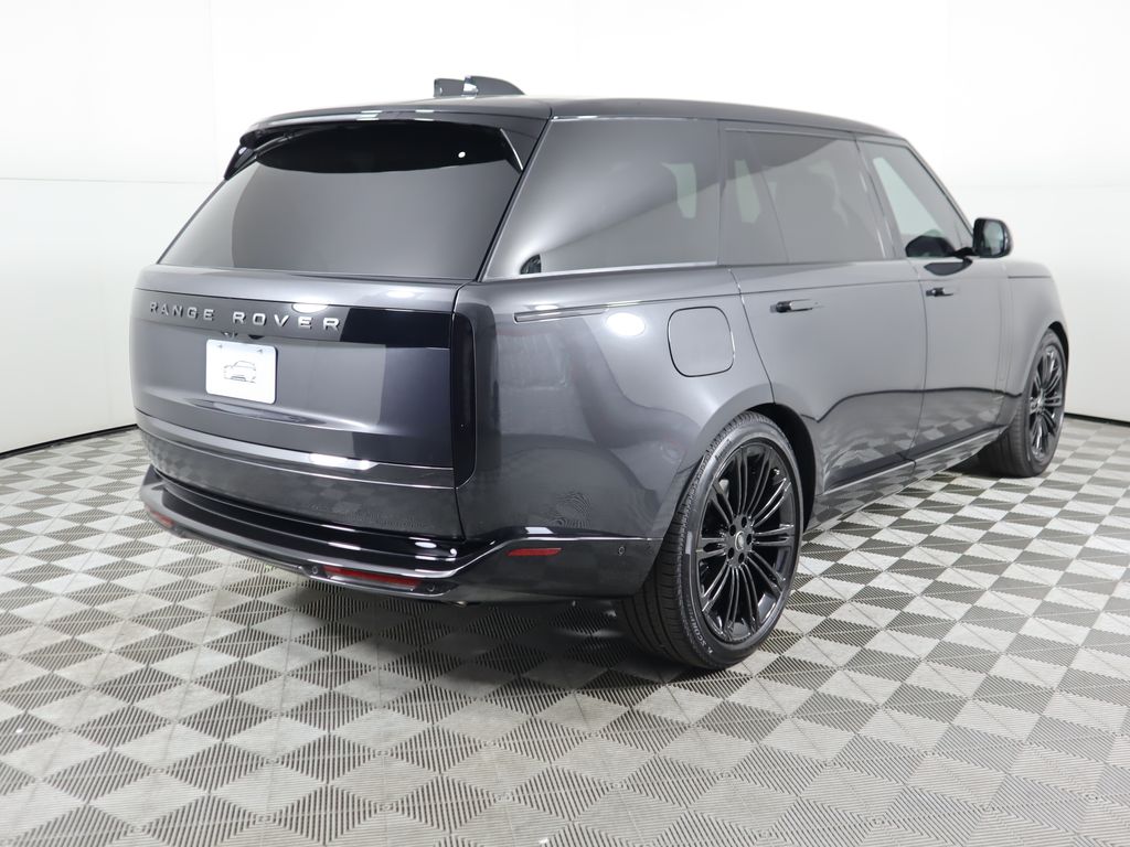 Thumbnail: 2025 Land Rover Range Rover - 5