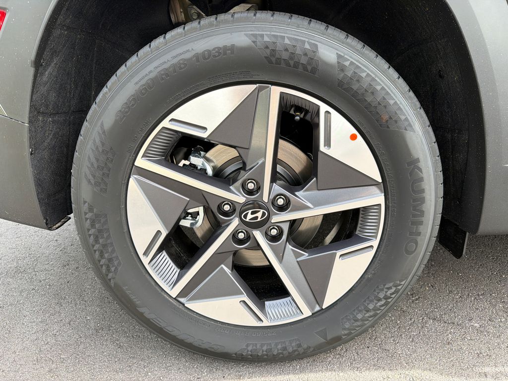 New 2026 Green Hyundai SEL image 18