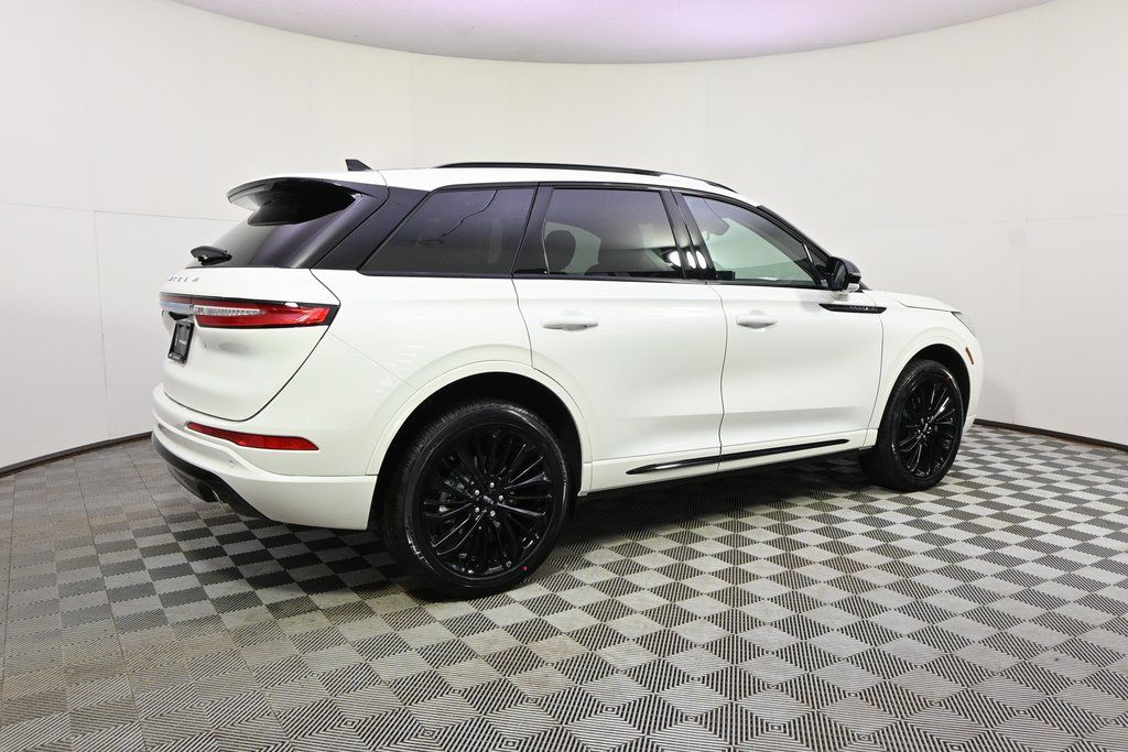 New 2026 White Lincoln Reserve image 6