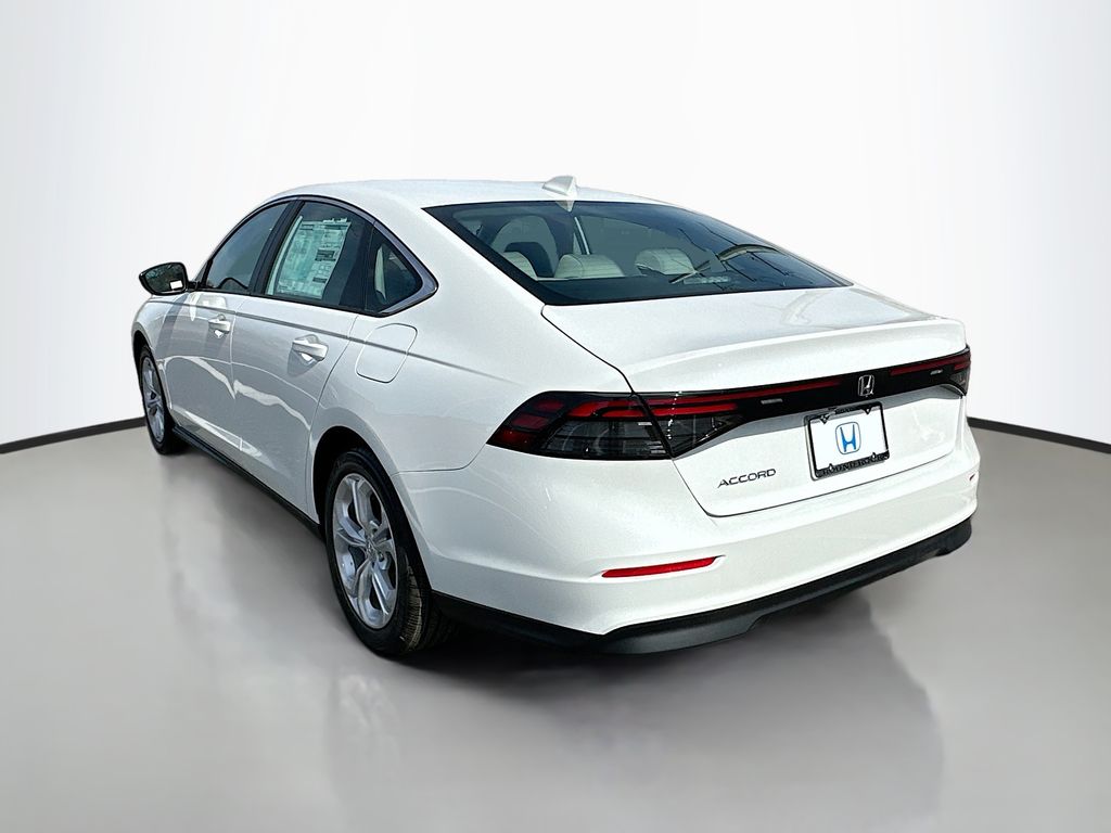 2025 Honda Accord LX 7