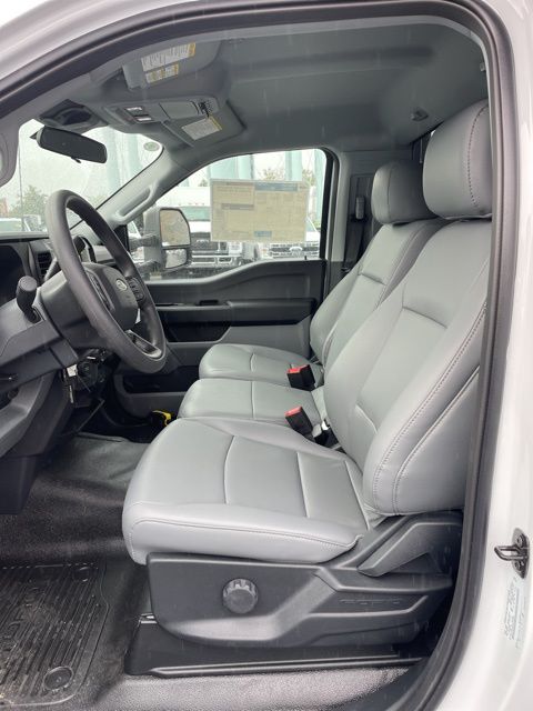 2026 Ford F-450 Chassis XL