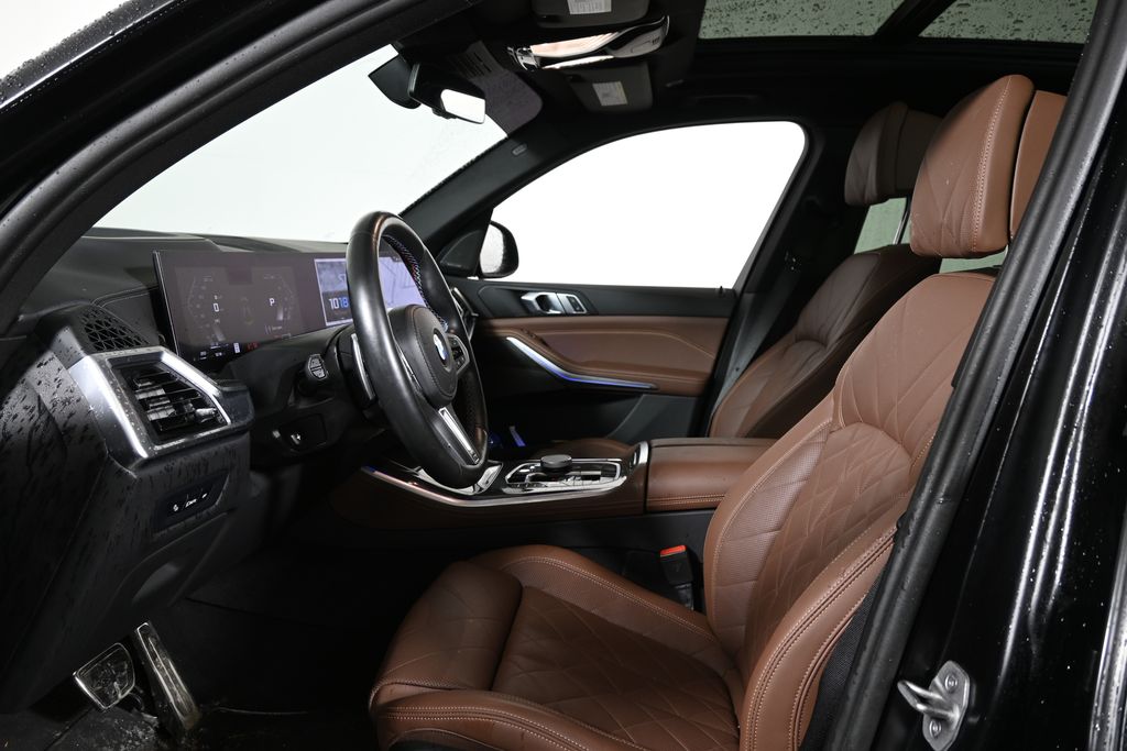 Thumbnail: 2024 BMW X5 - 3