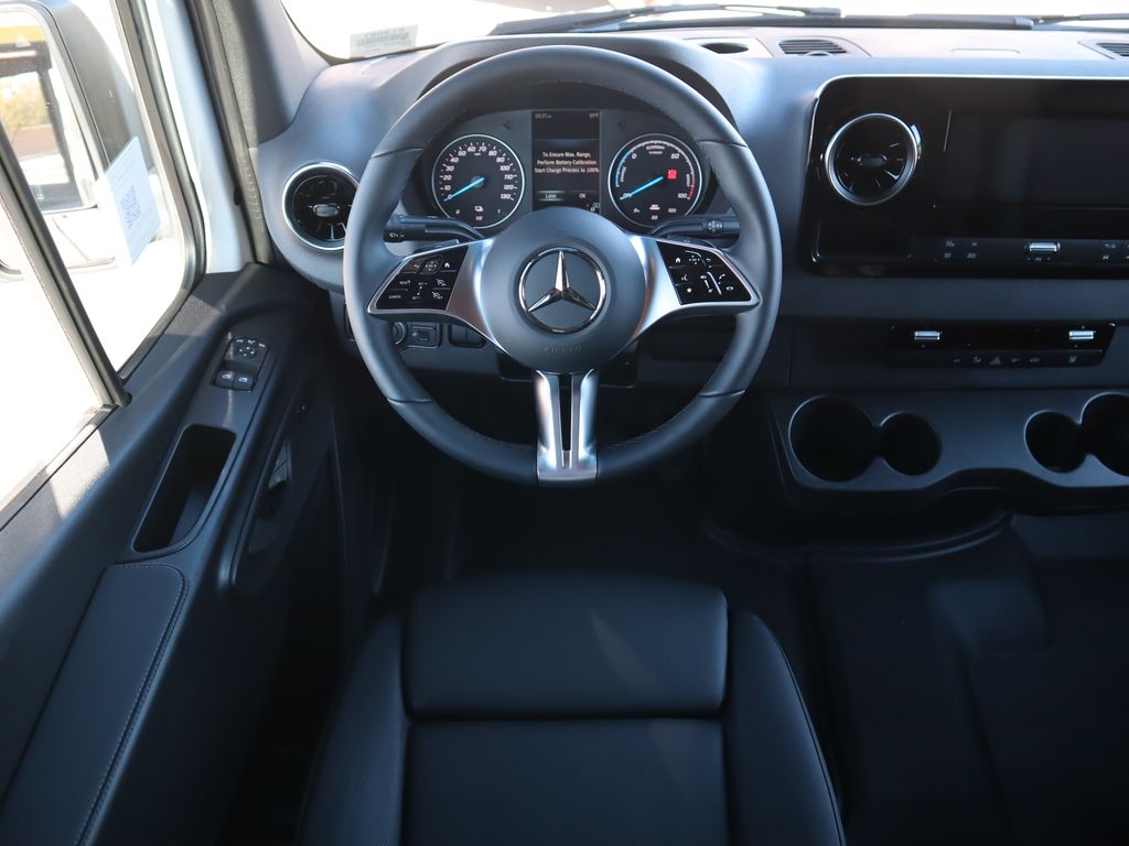 2024 Mercedes-Benz Sprinter 2500 11