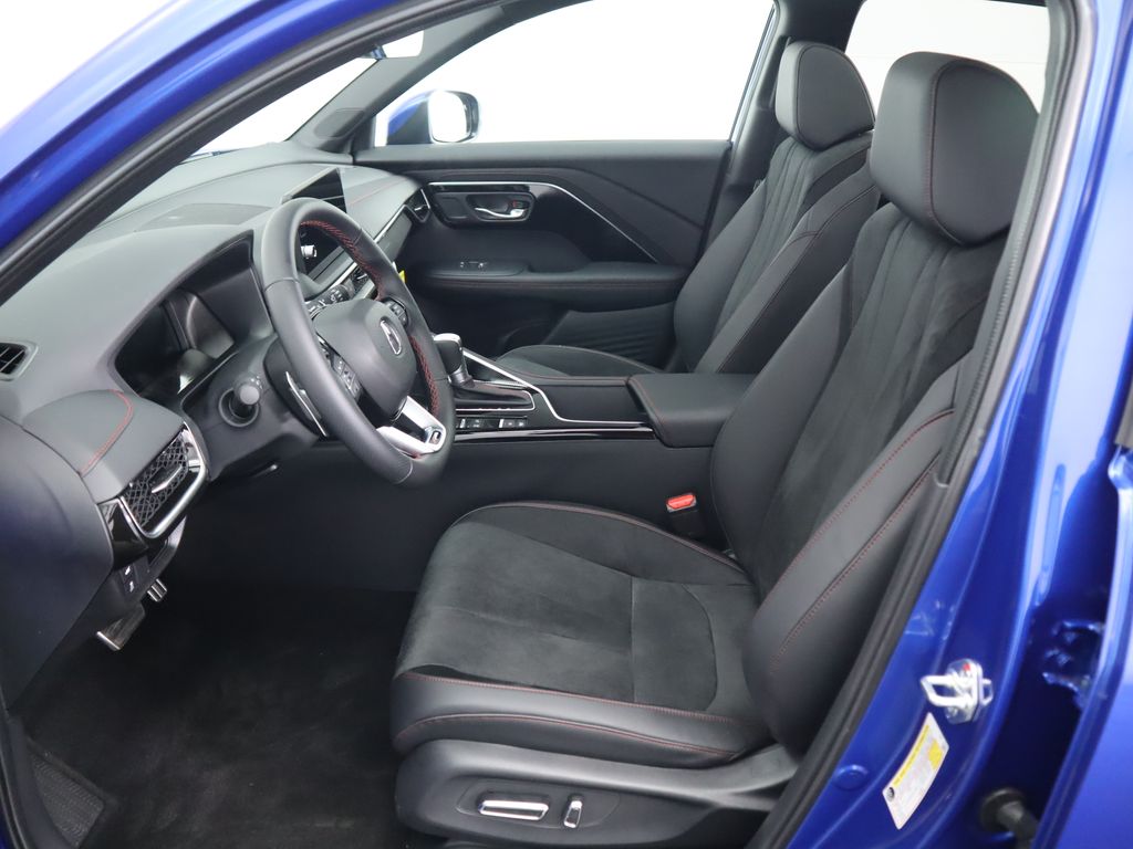 Thumbnail: 2025 Acura ADX - 21