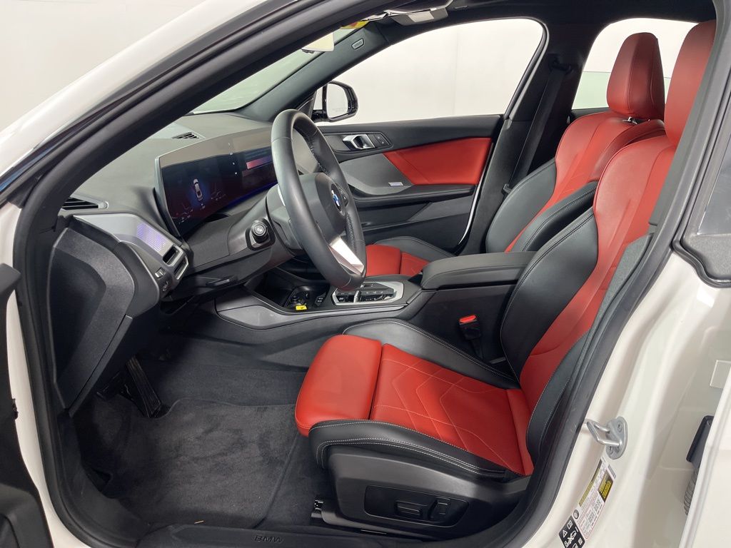 Thumbnail: 2025 BMW 2 Series - 22